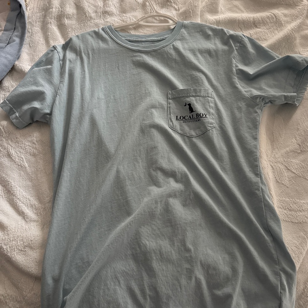 Men’s adult medium local boy shirt